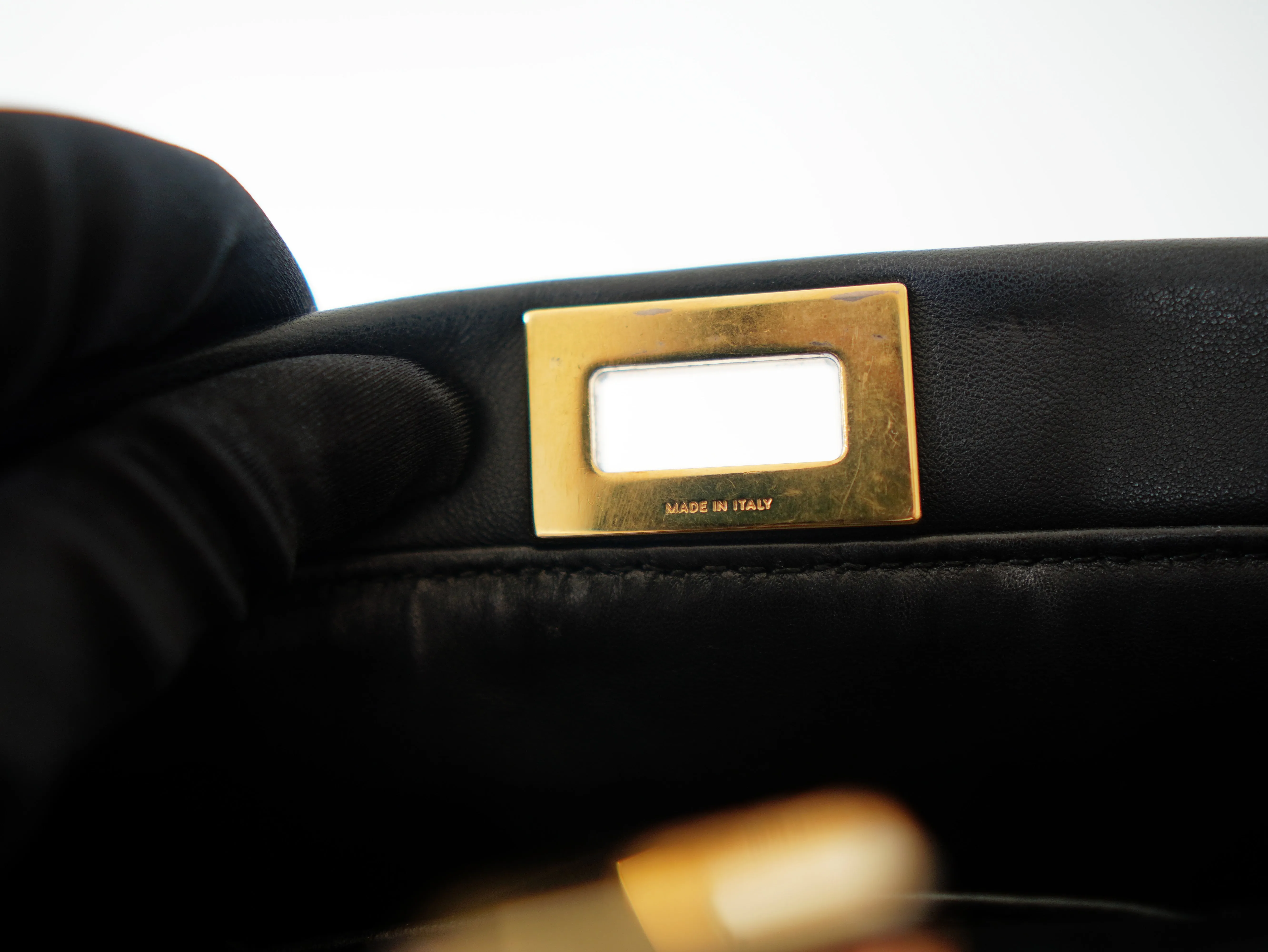 <b>FENDI</b> <br>Iconic Mini Peekaboo
