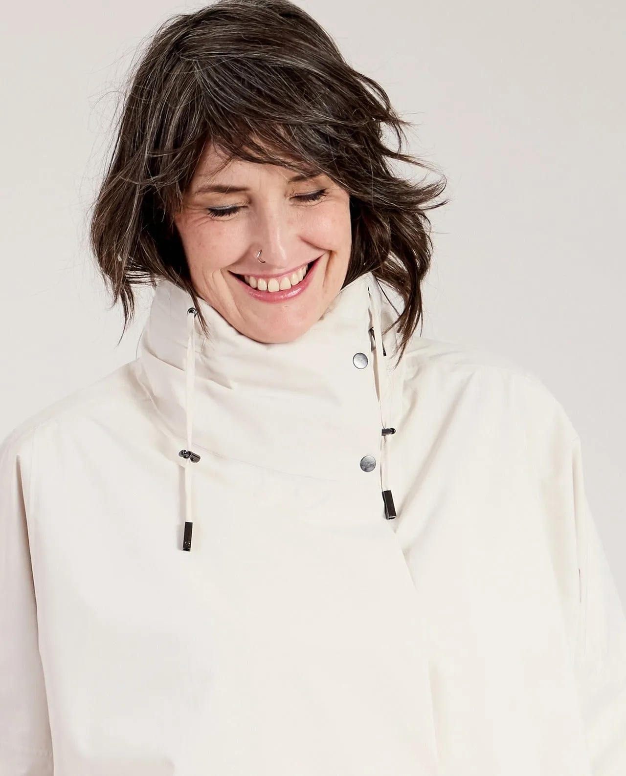 Waterproof Quest Atmosphere Jacket |  White